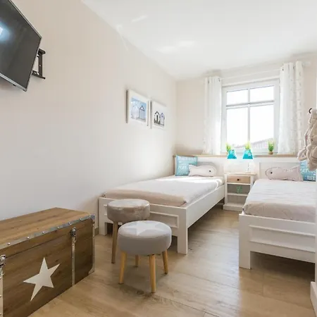 _von Witte_ Lindenstr_13 Whg_6 Apartment *